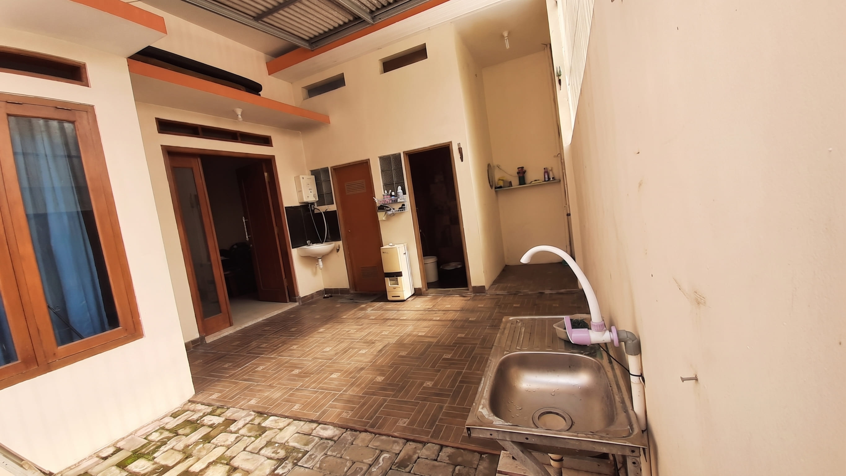 Rumah A foto 6
