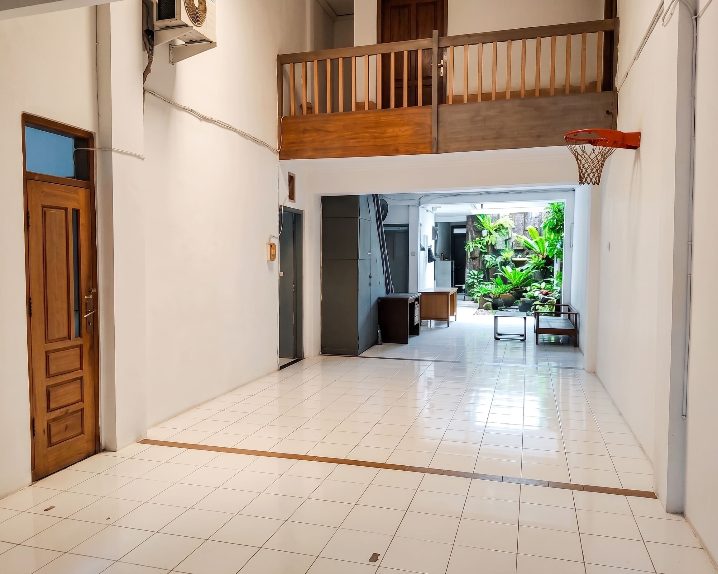 Rumah B foto 3